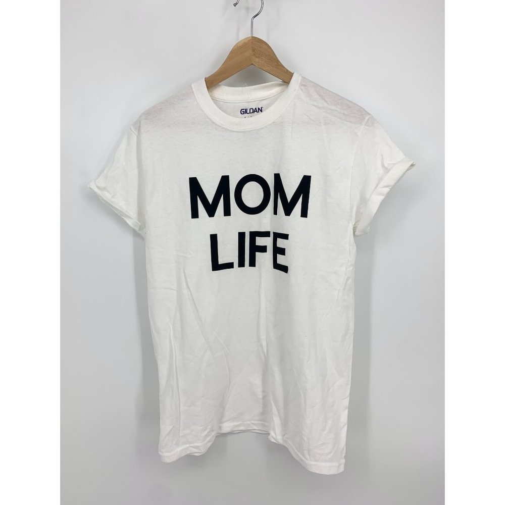 "Mom Life" Gildan White Graphic T-Shirt NEW
